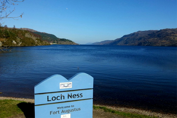 Loch Ness Ecosse