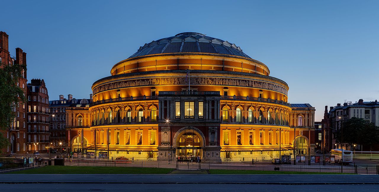 Visiter le Royal Albert Hall la nuit